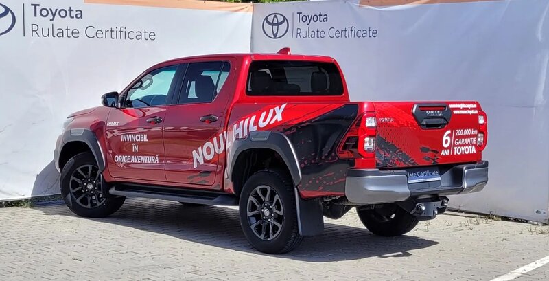 Toyota Hilux