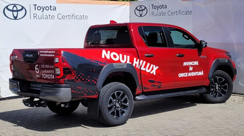 Toyota Hilux